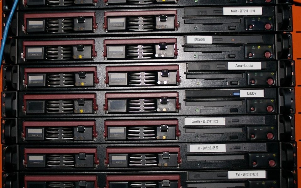 Data center e racks de fibra optica